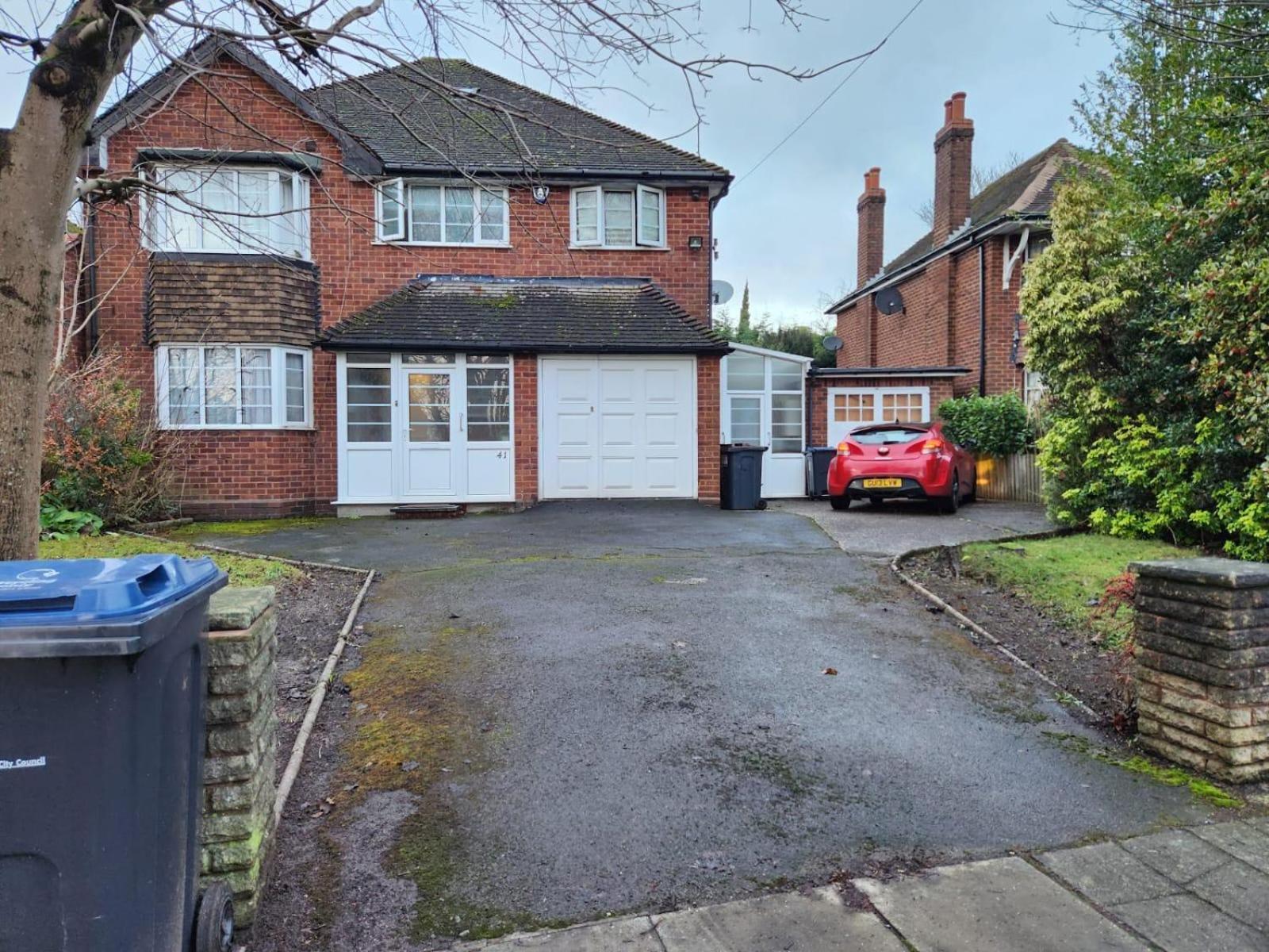 D Elmdon Homestay Shared 4 Bedrooms Birmingham Dış mekan fotoğraf