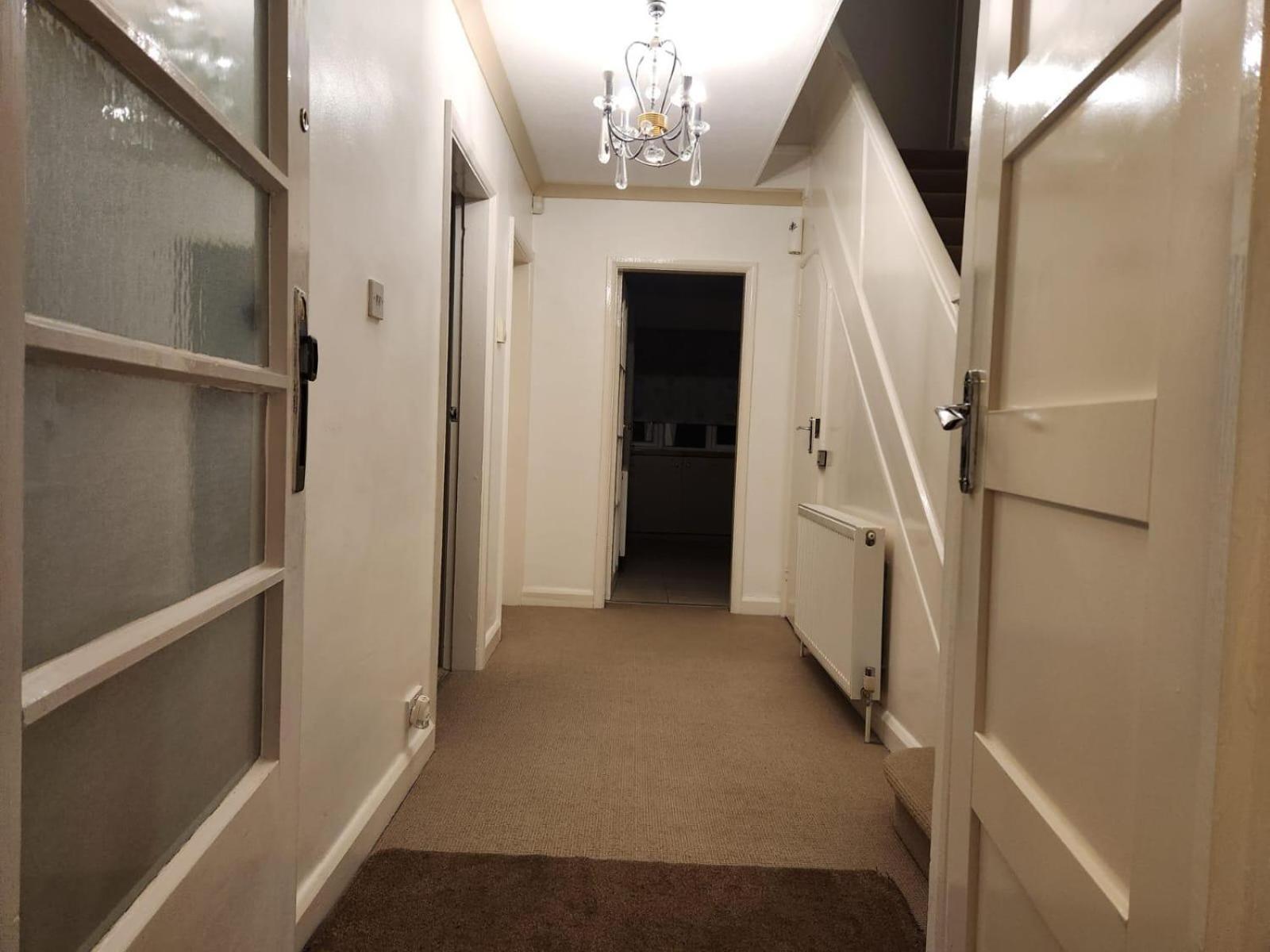 D Elmdon Homestay Shared 4 Bedrooms Birmingham Dış mekan fotoğraf
